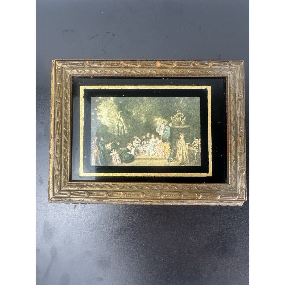 Jewelry Vanity Trinket Box Glass Top Victorian Scene Lid 1940's Antique